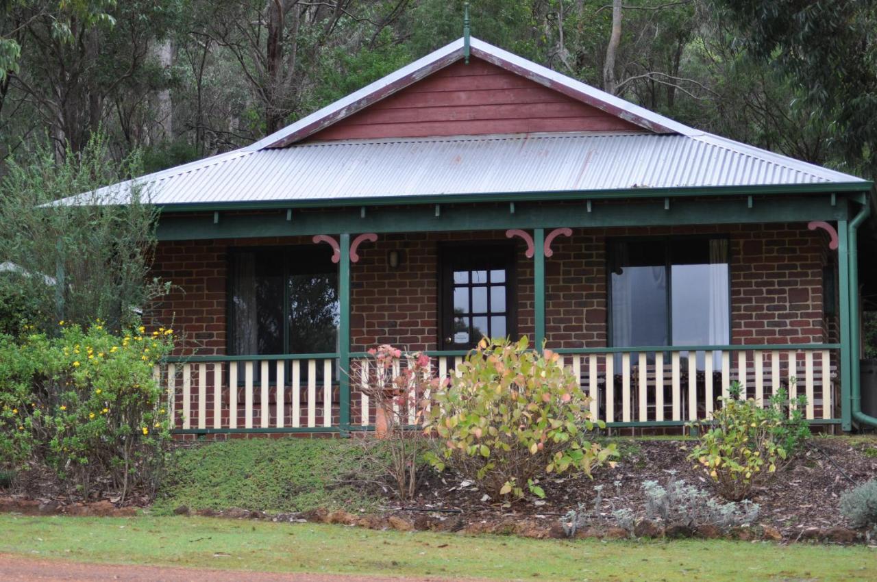 Karri Valley Chalets Pemberton Dış mekan fotoğraf